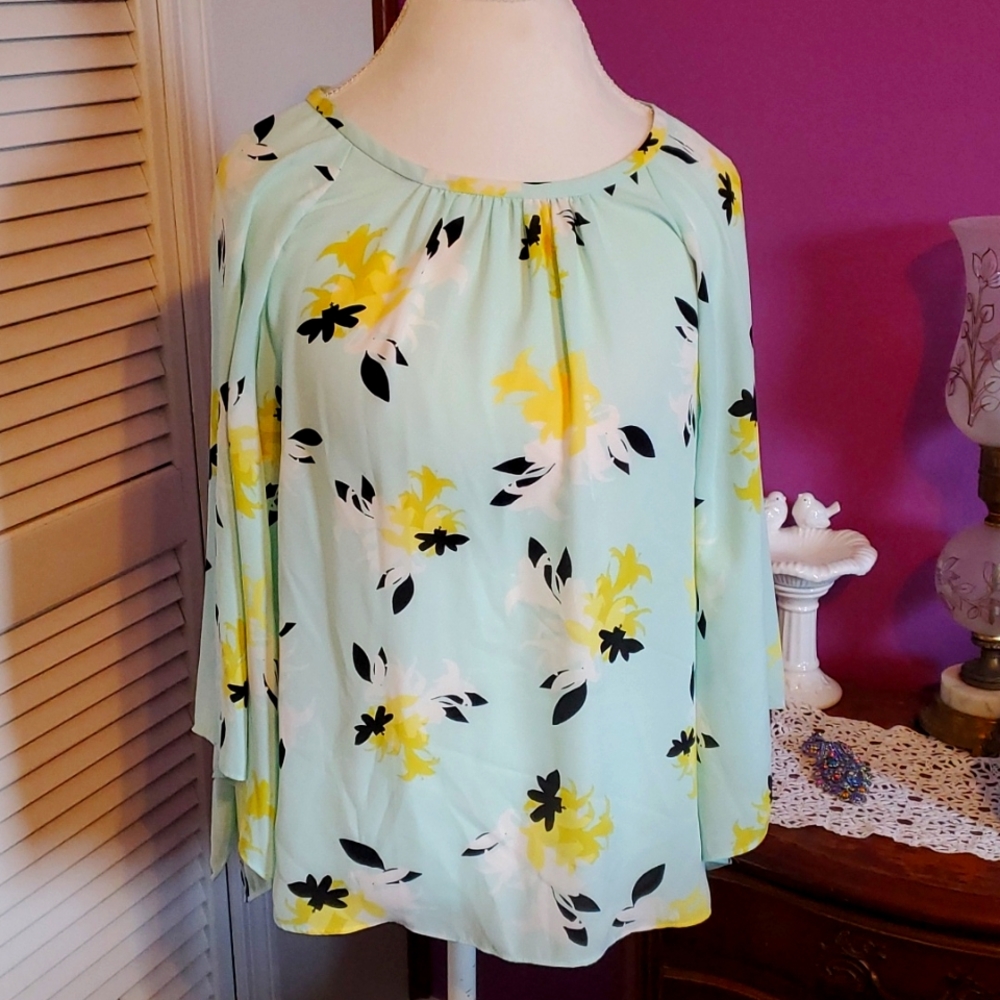 Vince Camuto flower print blouse